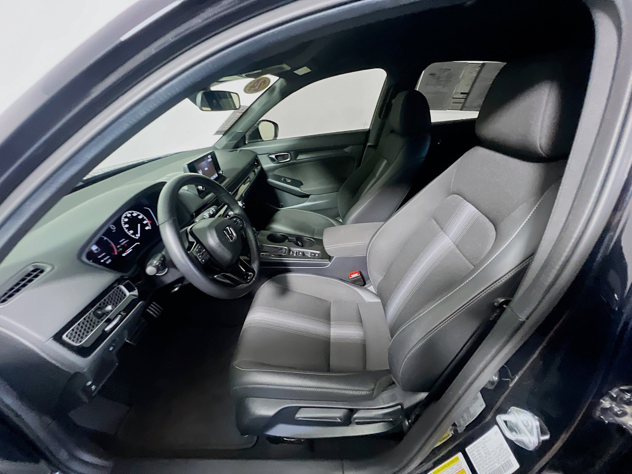 Used 2024 Honda Civic Sport image 14