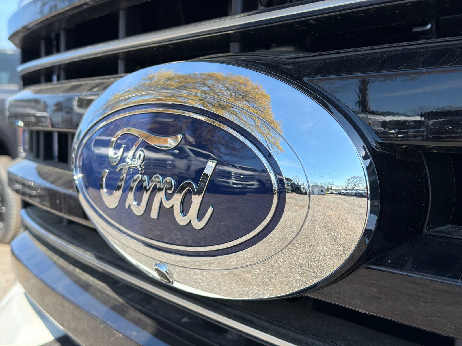 New 2026 Ford F350 Platinum AWD/4WD image 13