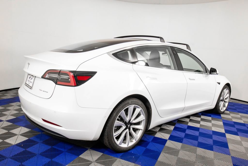 Used 2018 Tesla Model 3 Long Range image 5