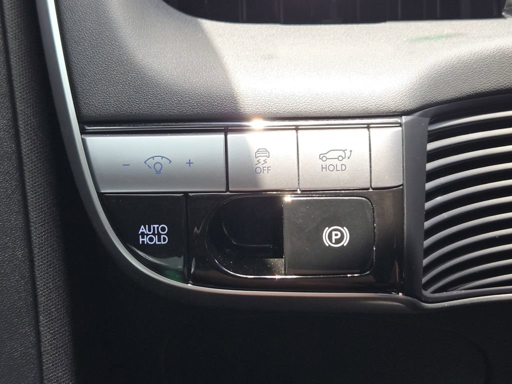 Used 2024 Hyundai Ioniq 5 Limited RWD image 17