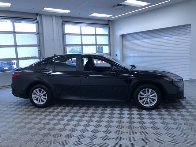 Certified 2026 Toyota Camry LE FWD image 34