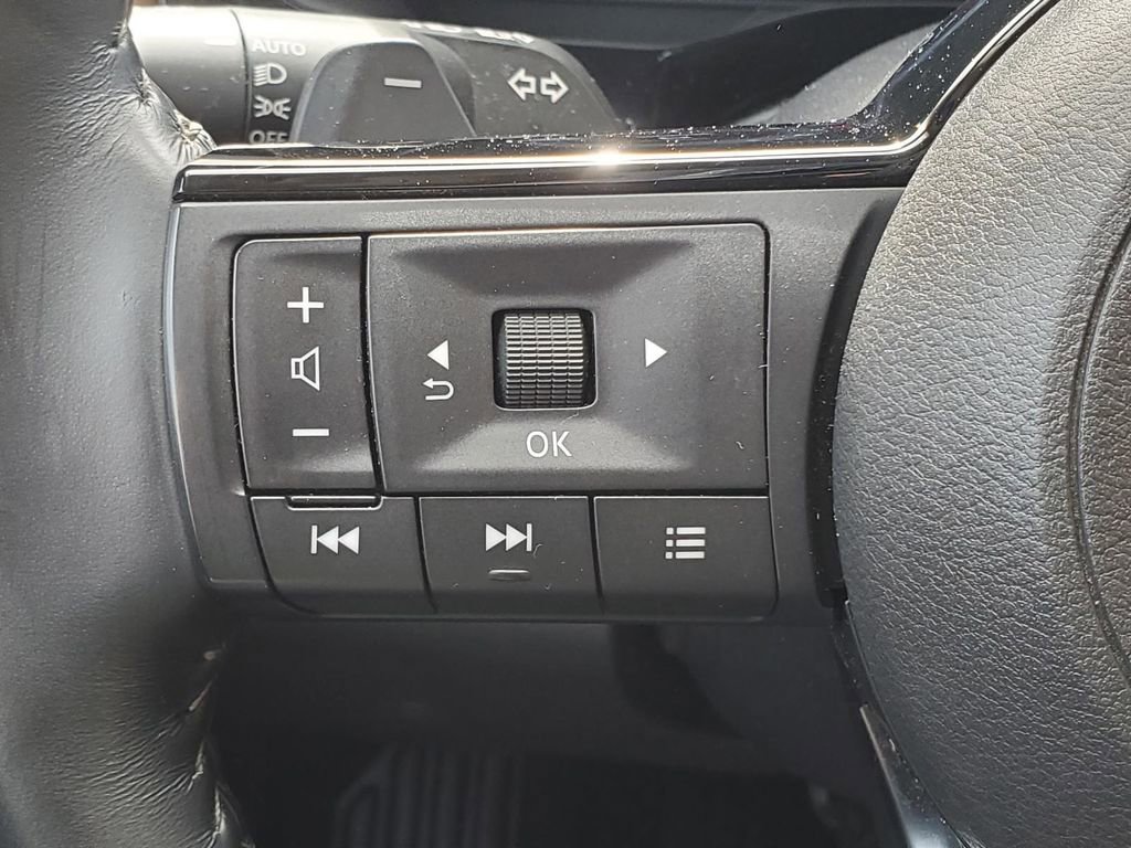 Certified 2024 Nissan Pathfinder Platinum w/ Cargo Package image 25