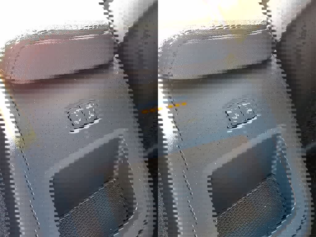 Used 2024 Volvo S60 B5 Core image 28