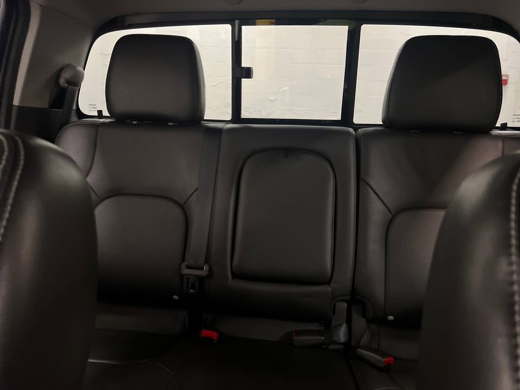 Used 2020 Nissan Frontier PRO-4X w/ Pro-4x Utility Package AWD/4WD image 28