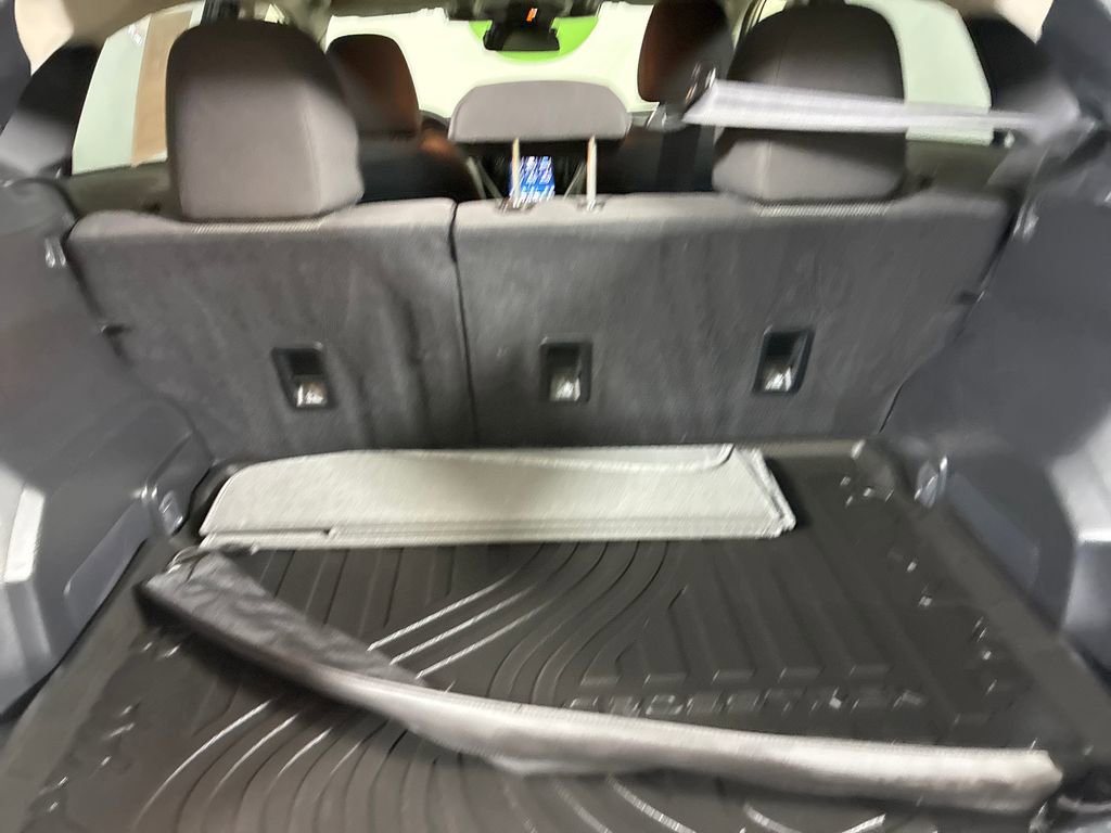 Used 2024 Subaru Crosstrek 2.0i Premium image 27