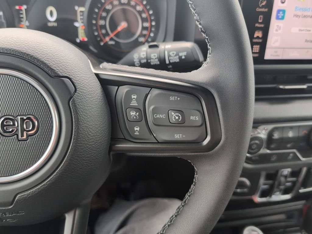 New 2025 Jeep Wrangler Sport S image 21