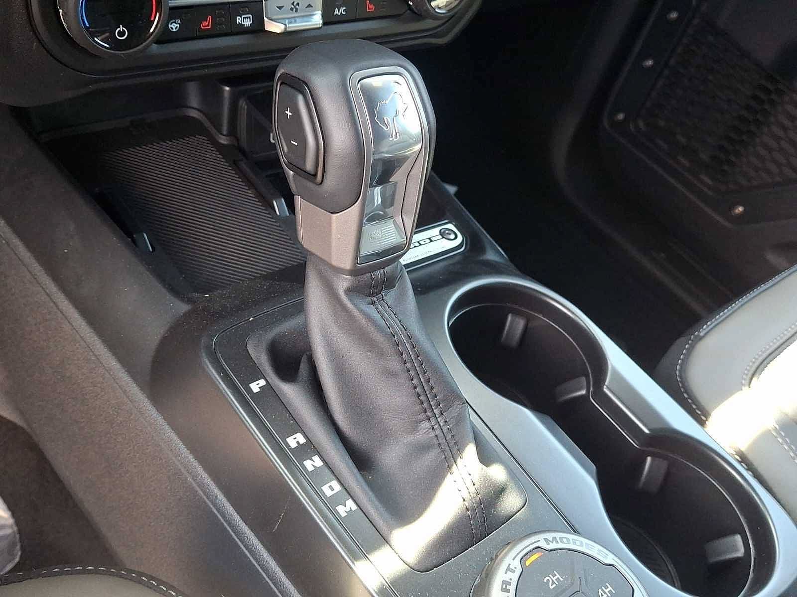 New 2026 Ford Bronco Outer Banks AWD/4WD image 13