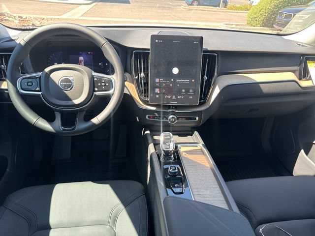 New 2026 Volvo XC60 B5 Plus w/ Climate Package AWD/4WD image 19