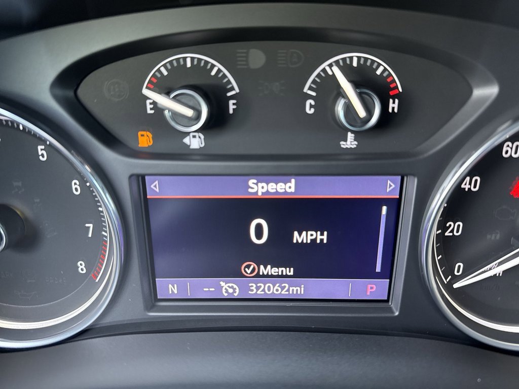 Used 2023 Buick Enclave Essence w/ Experience Buick Package image 9