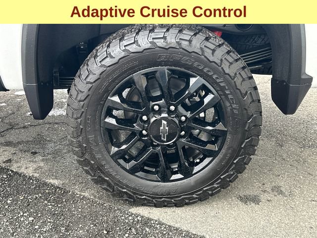 Used 2025 Chevrolet Silverado 2500 LTZ w/ LTZ Plus Package image 9