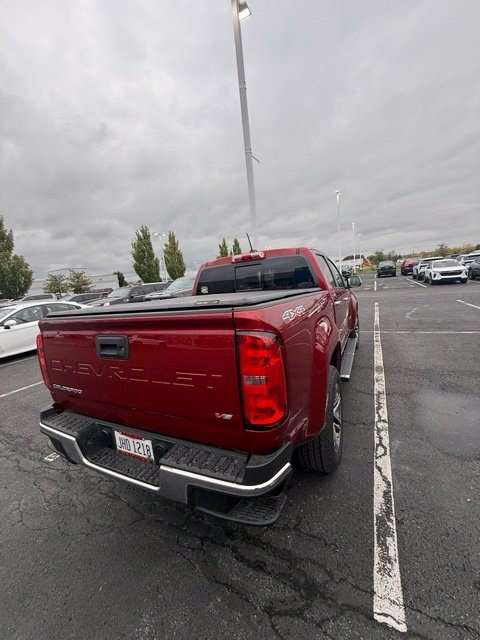 Used 2021 Chevrolet Colorado LT w/ LT Convenience Package AWD/4WD image 8