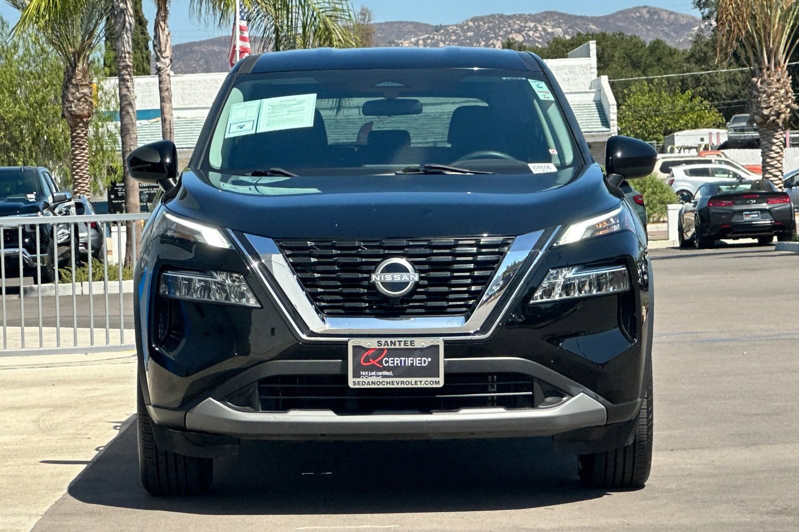 Used 2023 Nissan Rogue SV FWD image 9