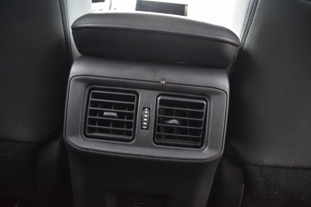 Used 2025 Toyota RAV4 LE image 31