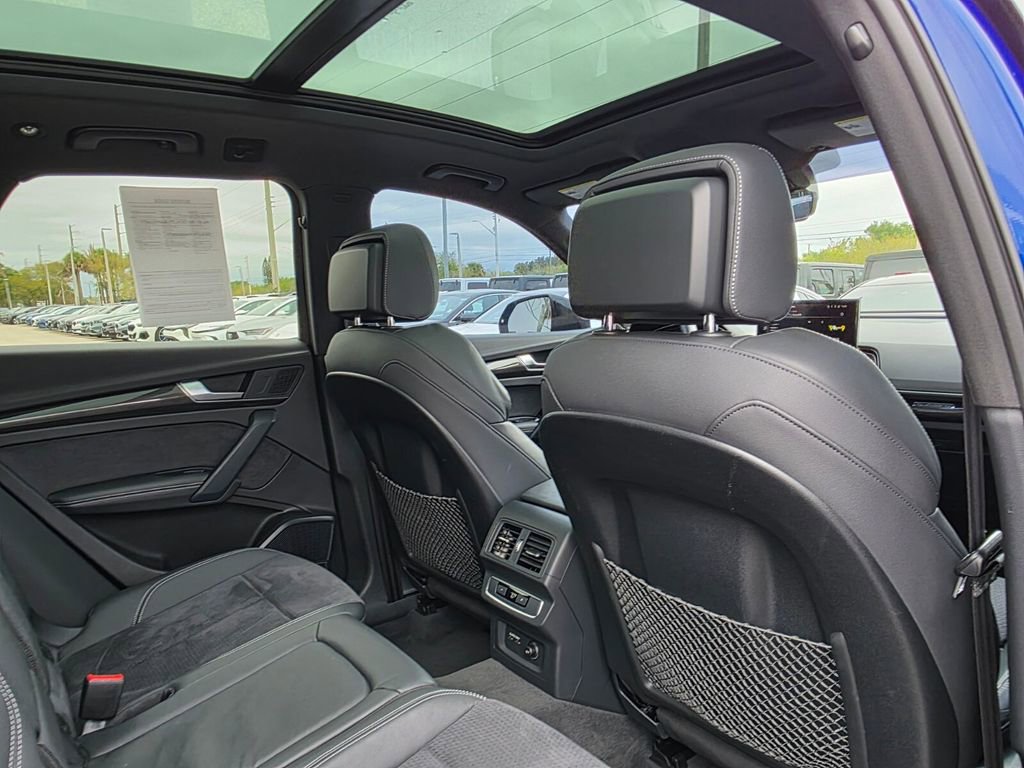 Used 2022 Audi SQ5 Premium Plus image 12