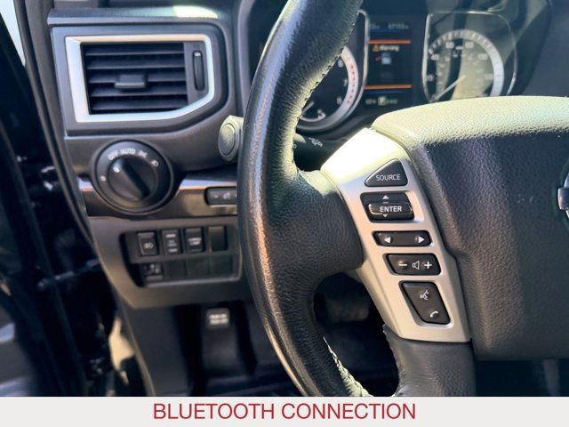 Used 2019 Nissan Titan SV w/ SV Convenience Package image 23