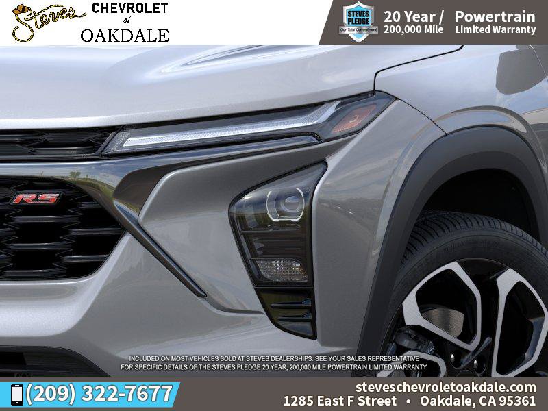 New 2026 Chevrolet Trax RS w/ Sunroof Package FWD image 10