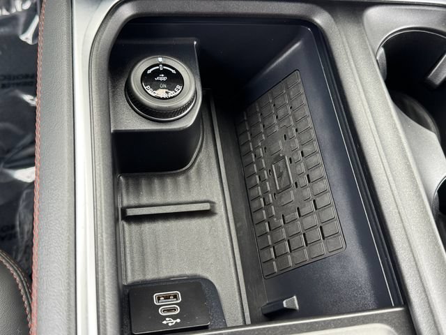 Certified 2025 Ford Expedition Max Active RWD image 29