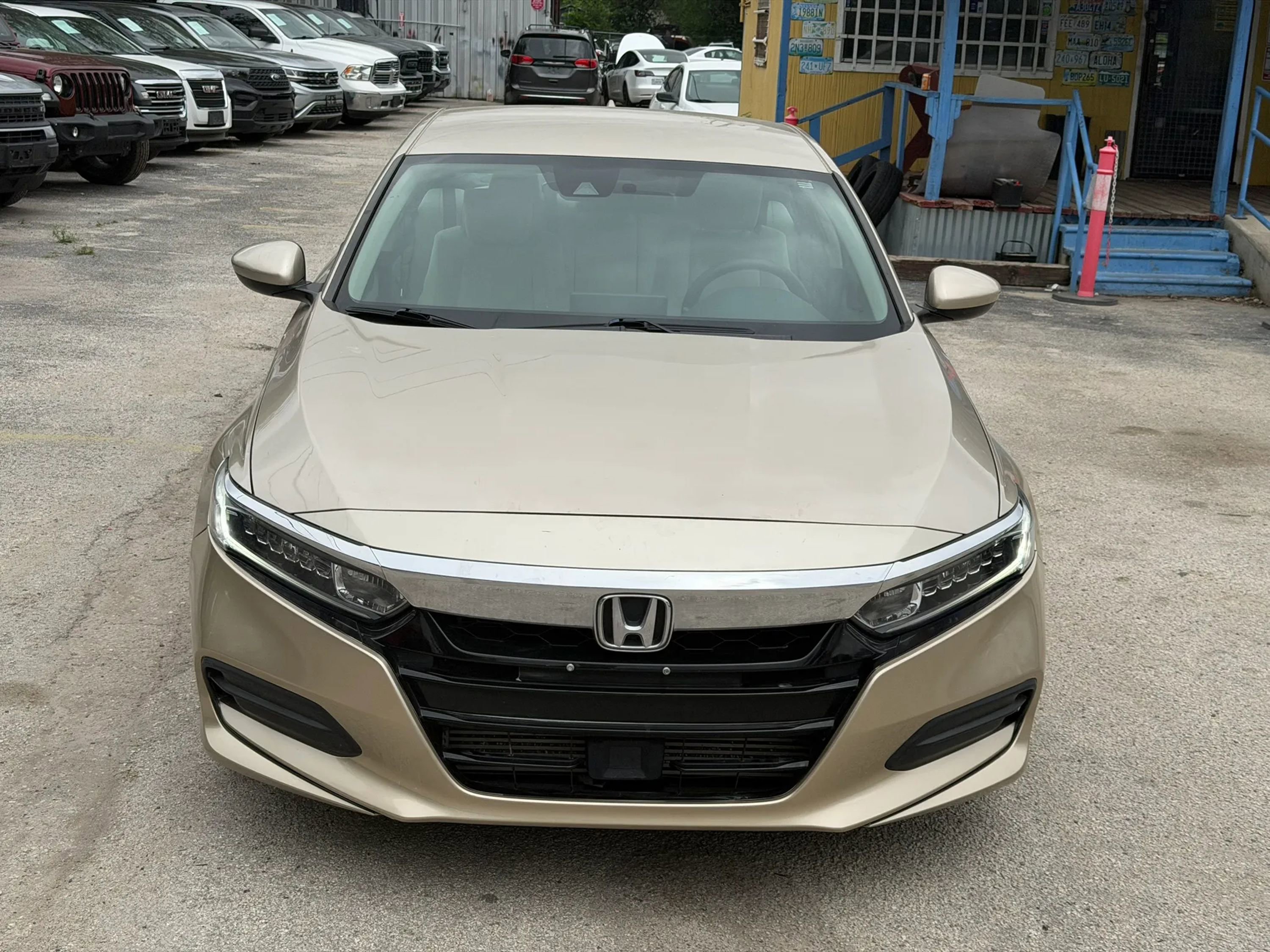 Used 2018 Honda Accord LX image 5