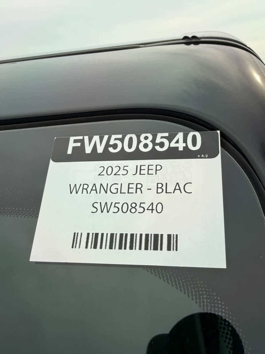 New 2025 Jeep Wrangler Sahara w/ Safety Group image 34