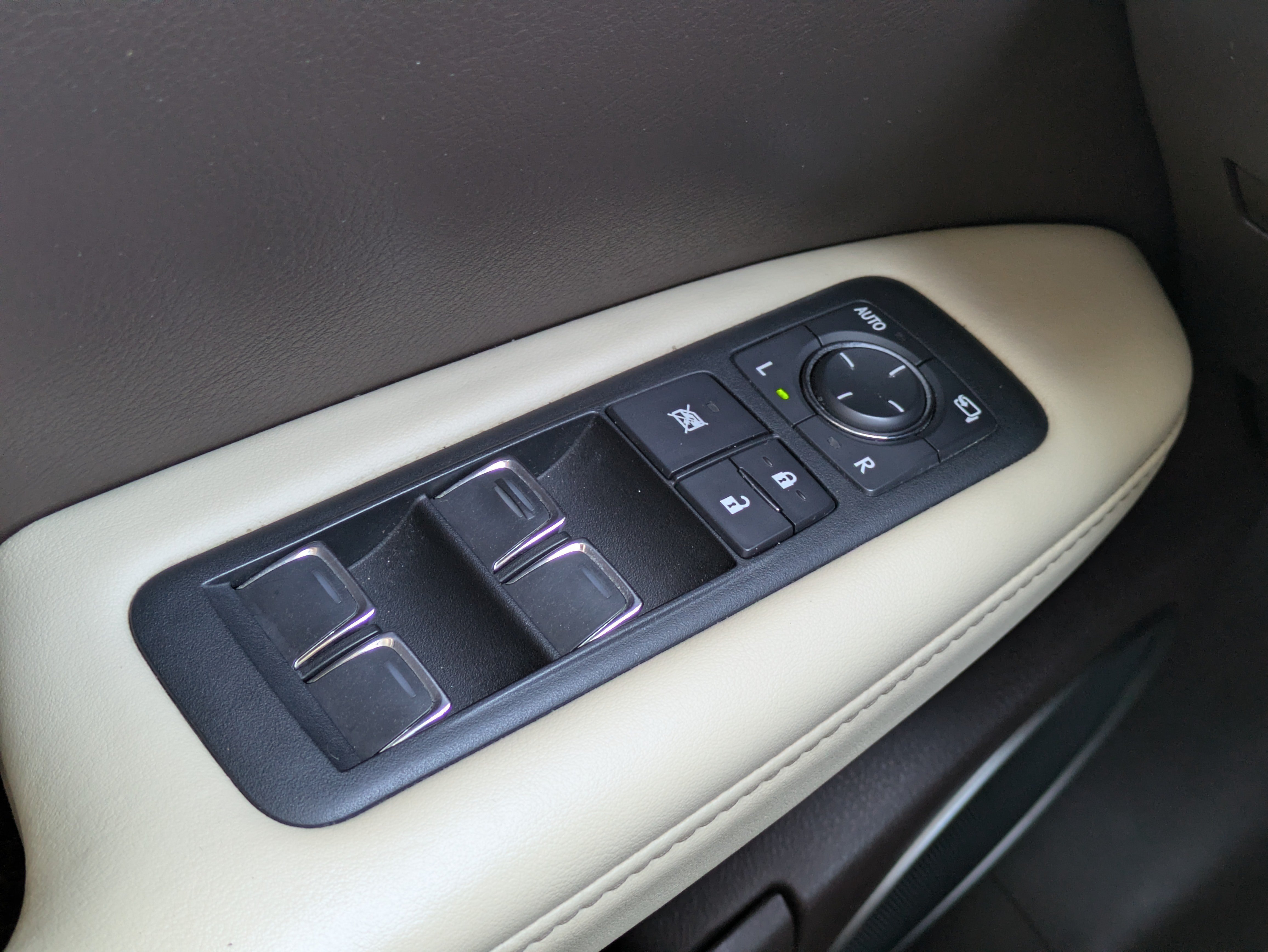 Used 2018 Lexus RX 350 FWD w/ Premium Package image 21