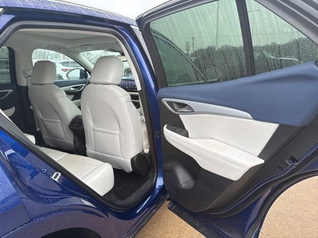 Used 2024 Buick Envision Avenir image 20