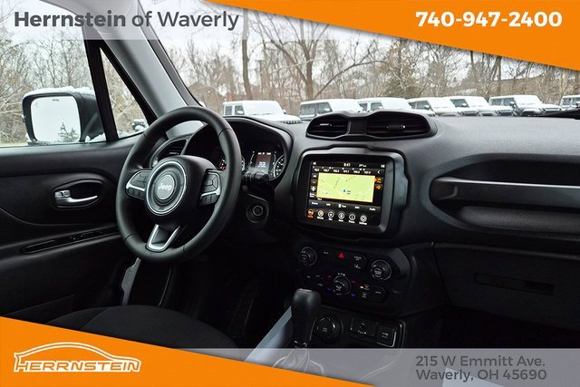 Used 2023 Jeep Renegade Latitude image 25