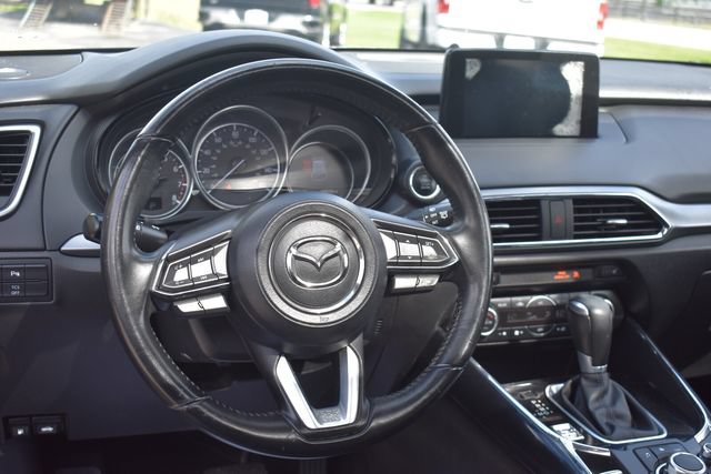 Used 2018 MAZDA CX-9 Touring w/ Touring Premium Package FWD image 18