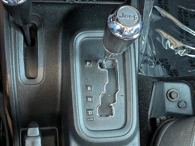 Used 2018 Jeep Wrangler Unlimited Sport S AWD/4WD image 12