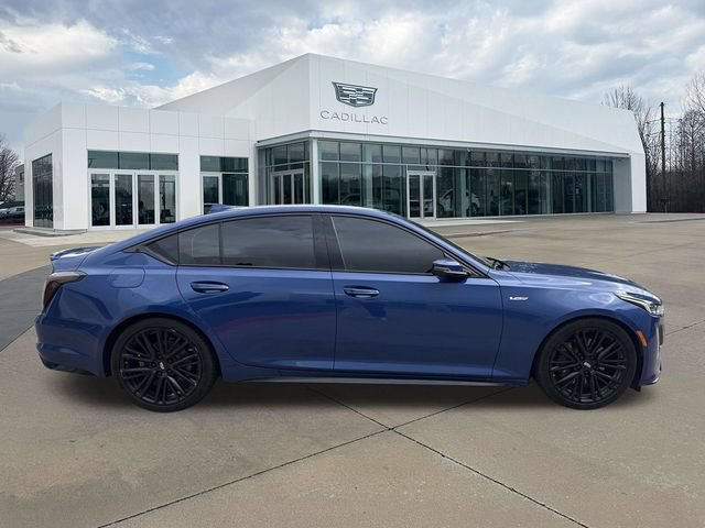 Used 2021 Cadillac CT5 V w/ Premium Package RWD image 2