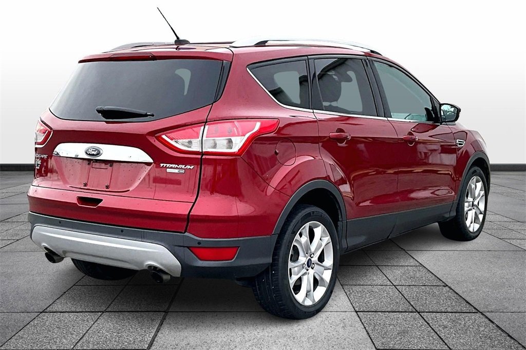Used 2015 Ford Escape Titanium image 10