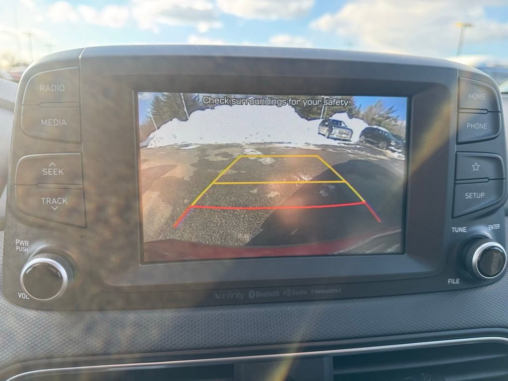 Used 2020 Hyundai Kona SEL Plus w/ Cargo Package image 12