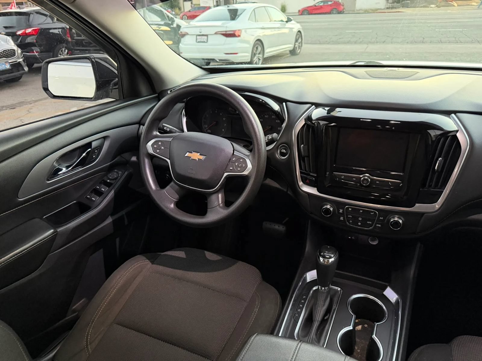 Used 2020 Chevrolet Traverse LS FWD image 24