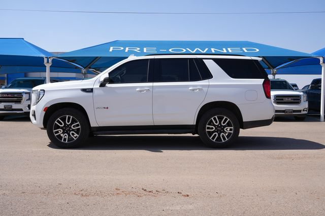 Used 2024 GMC Yukon AT4 w/ Technology Package AWD/4WD image 3