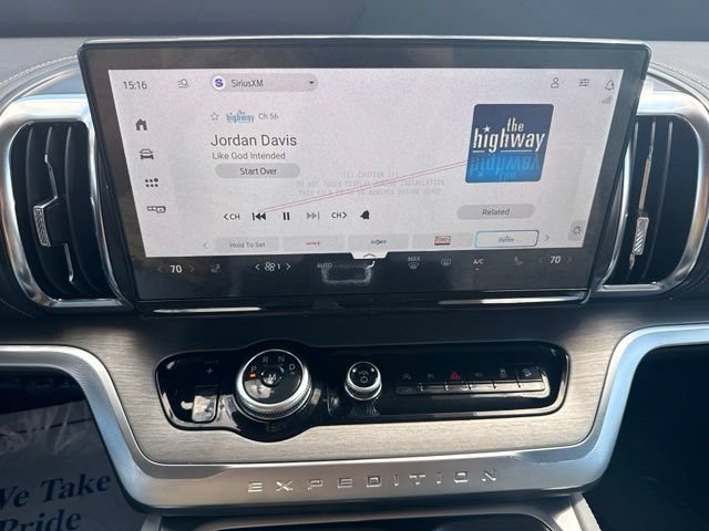 New 2027 Ford Expedition Platinum w/ Platinum Ultimate Package AWD/4WD image 32