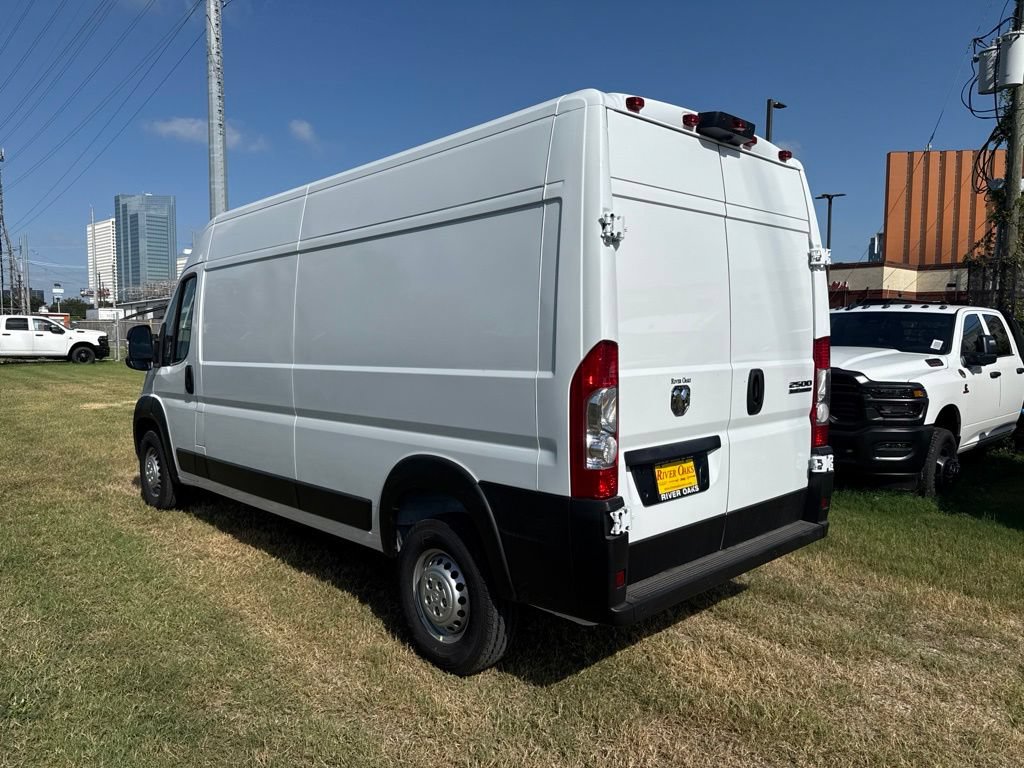 New 2027 RAM ProMaster 2500 w/ Safety Group FWD image 4