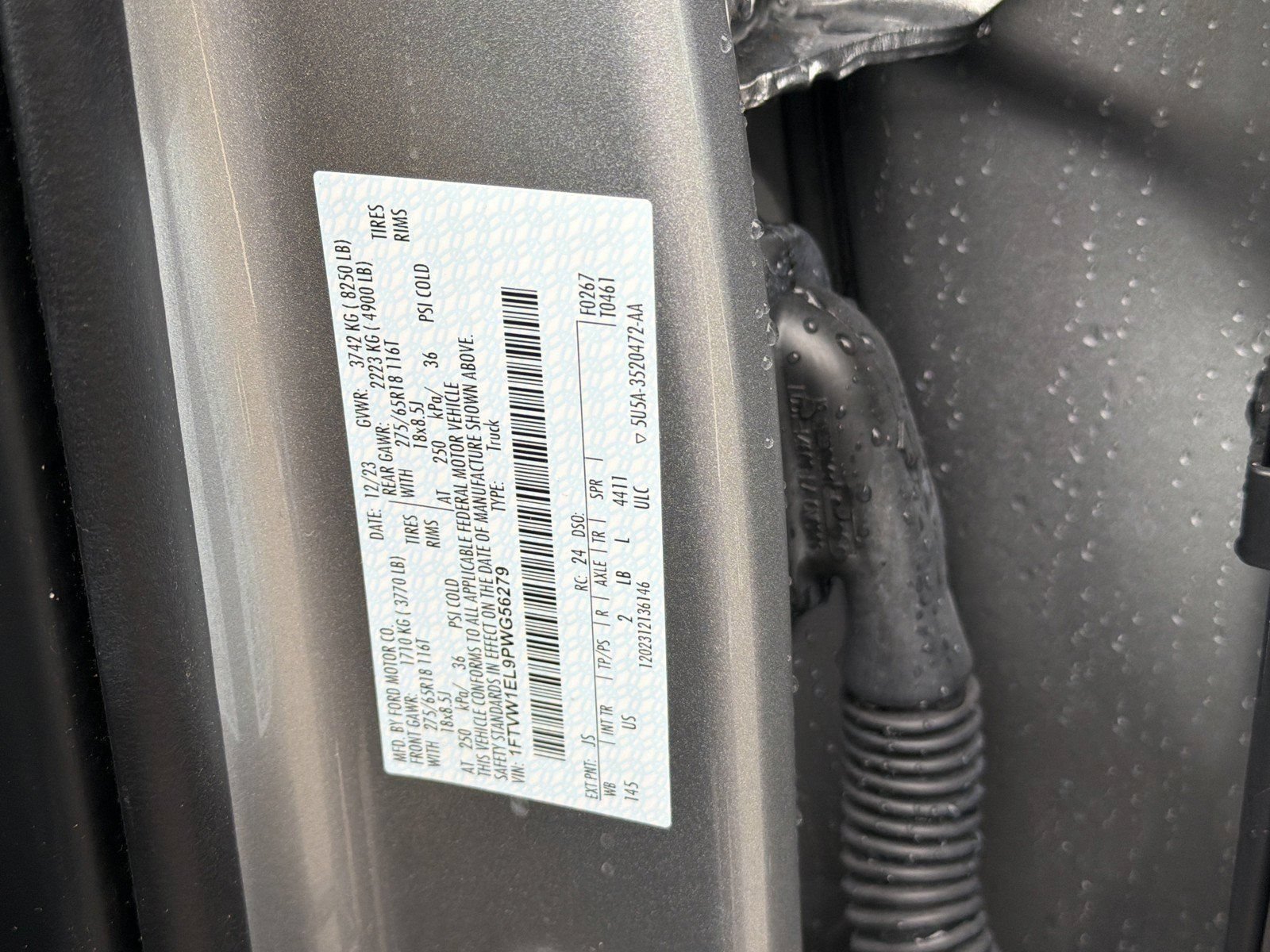 Used 2023 Ford F150 Lightning XLT AWD/4WD image 37