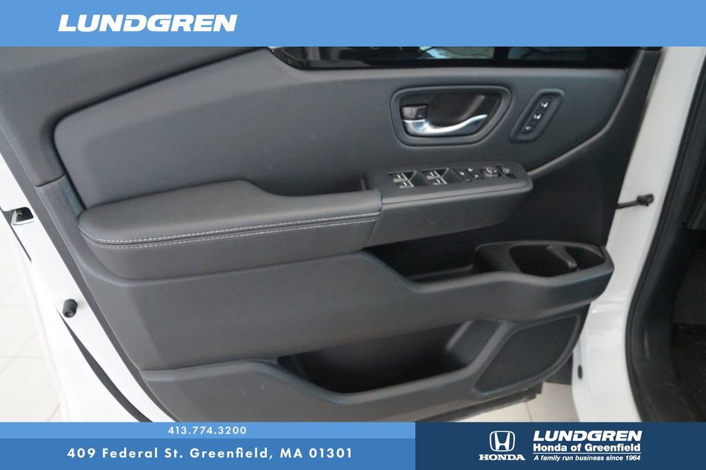 Used 2025 Honda Pilot EX-L image 14