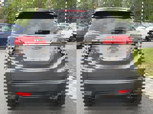 Used 2021 Honda HR-V EX image 10