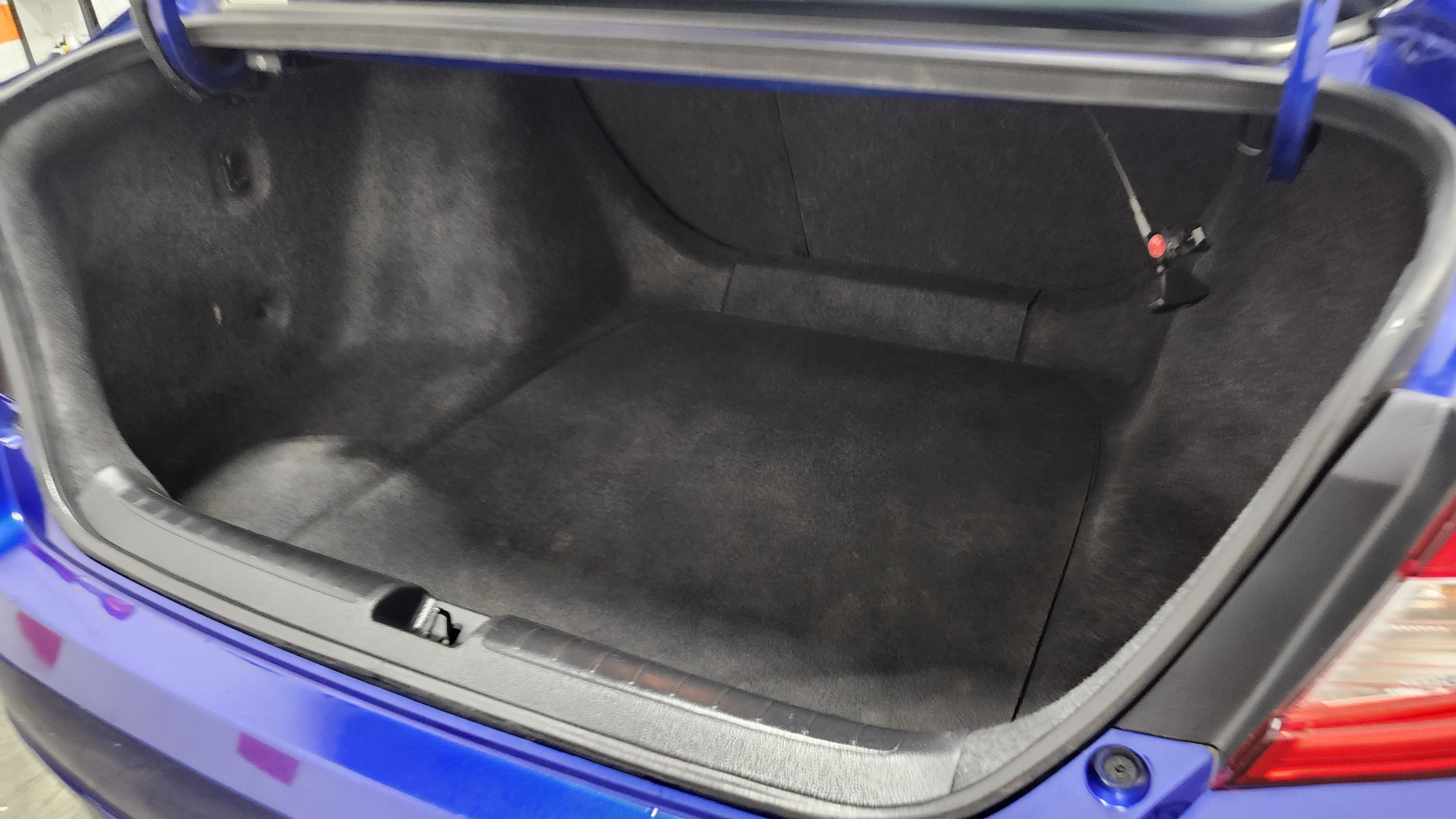 Used 2018 Honda Accord Sport image 22