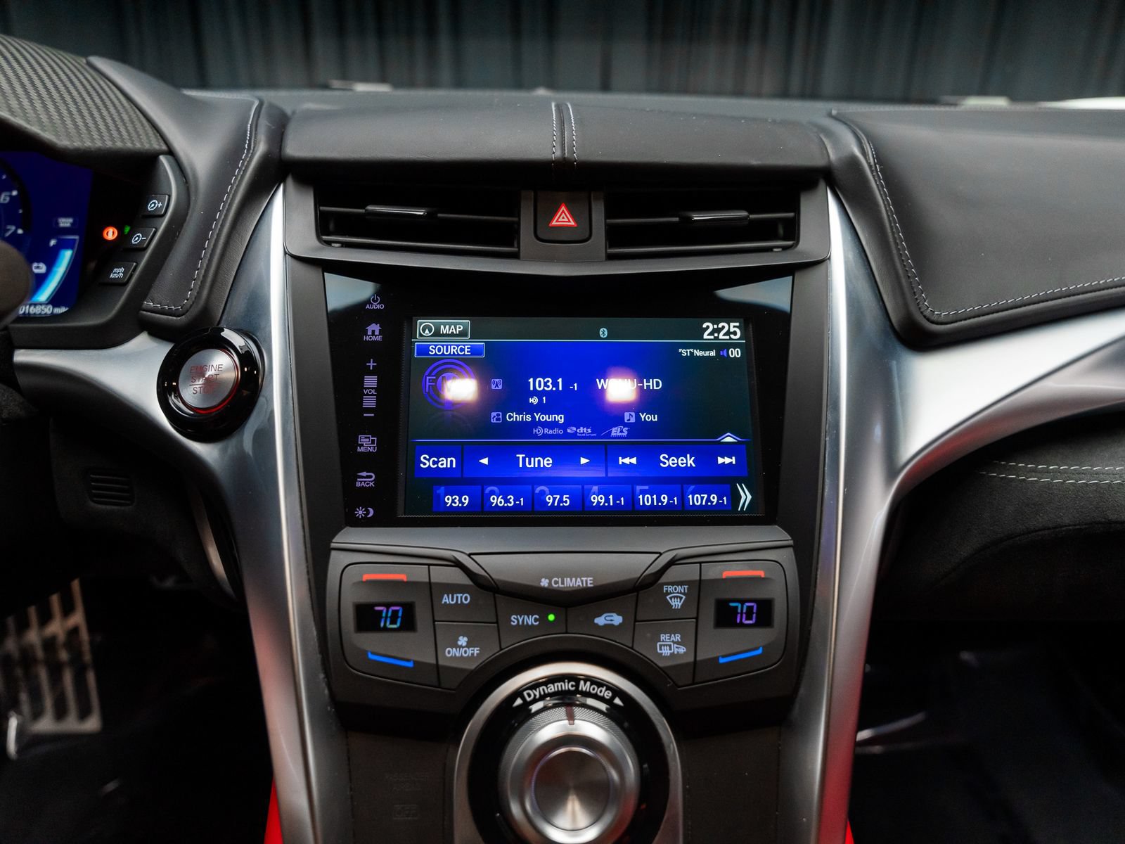 Used 2017 Acura NSX AWD/4WD image 51