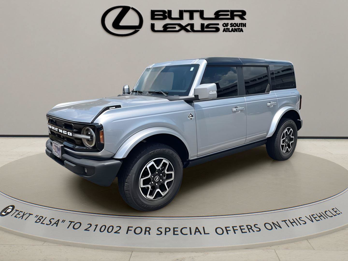 Used 2024 Ford Bronco Outer Banks AWD/4WD image 1