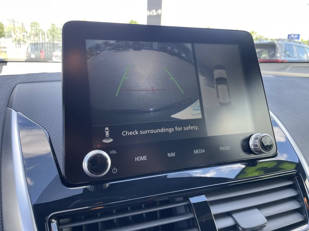 Used 2023 Mitsubishi Eclipse Cross SEL AWD/4WD image 12
