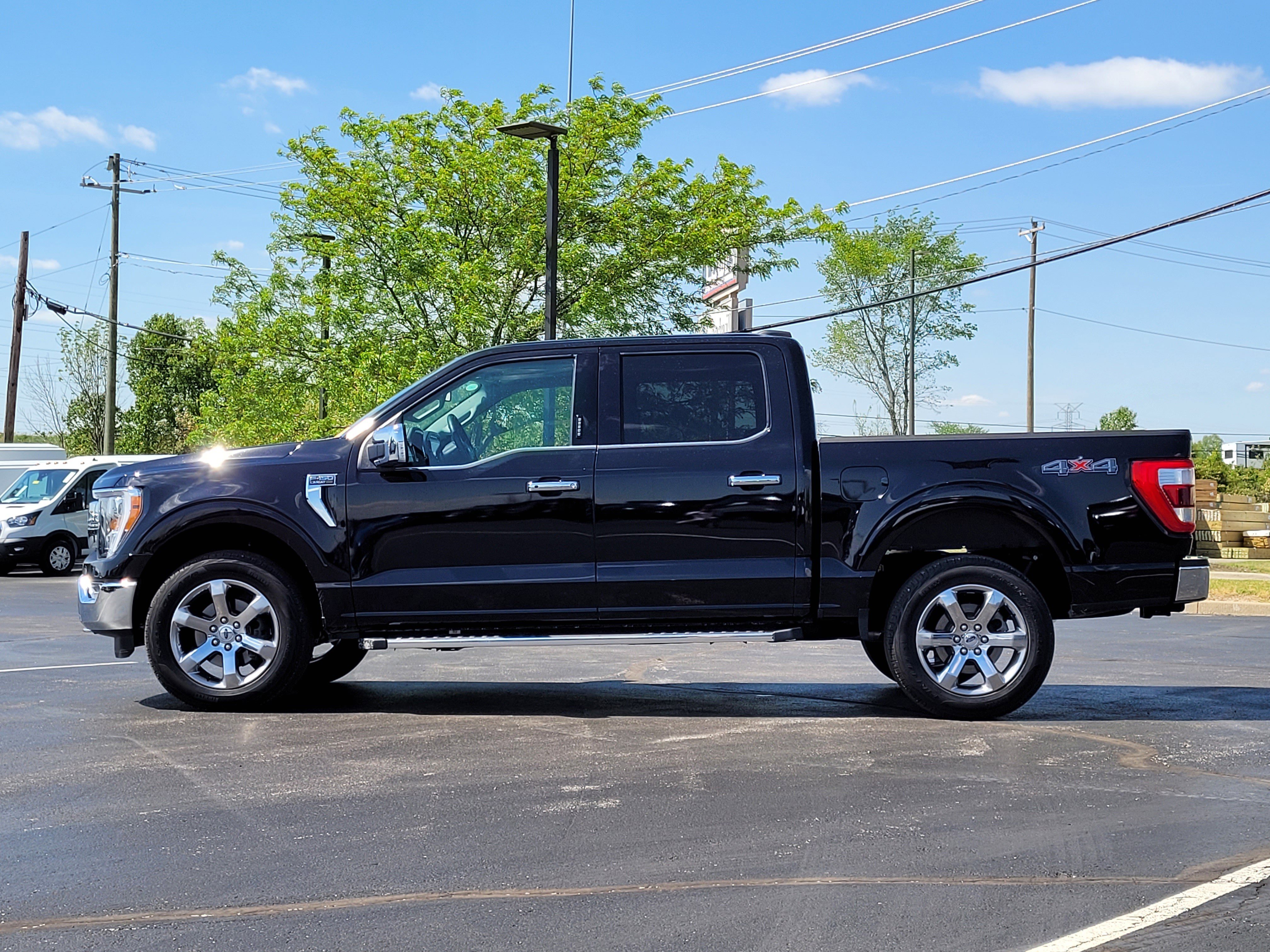 Used 2023 Ford F150 Lariat w/ Max Trailer Tow Package AWD/4WD image 7