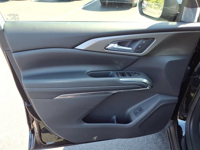 New 2027 Chevrolet Traverse LT w/ Midnight/Sport Edition AWD/4WD image 12