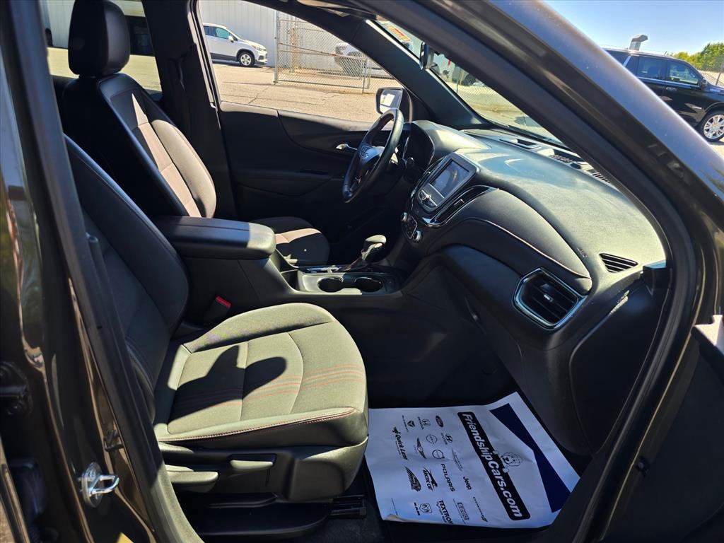 Used 2024 Chevrolet Equinox RS FWD image 12
