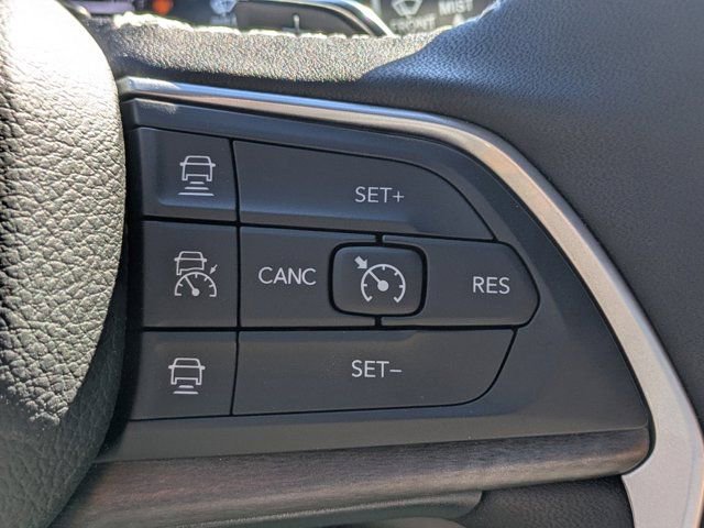 New 2025 Jeep Grand Cherokee L Limited w/ Black Appearance Package image 23