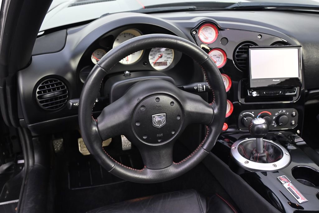 Used 2010 Dodge Viper SRT-10 w/ Final Edition Group image 16