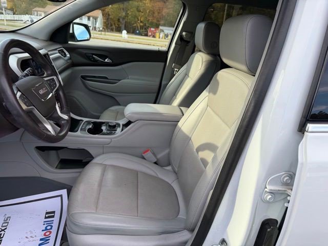 Certified 2023 GMC Acadia SLT FWD image 18