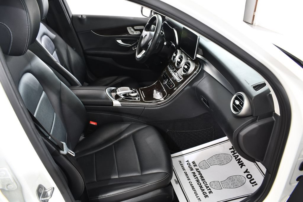 Used 2017 Mercedes-Benz C 300 4MATIC Sedan image 10