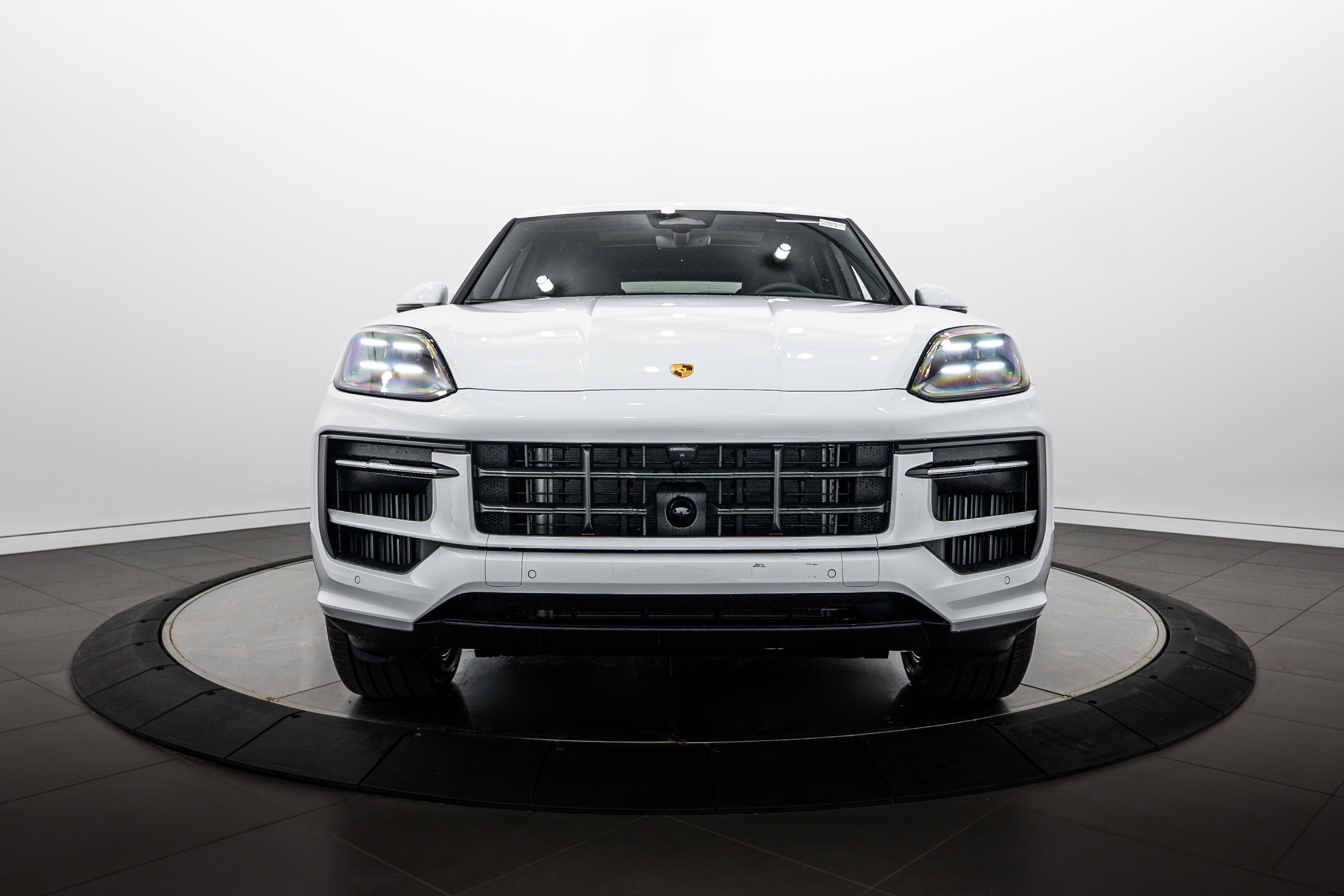 New 2026 Porsche Cayenne AWD/4WD image 9